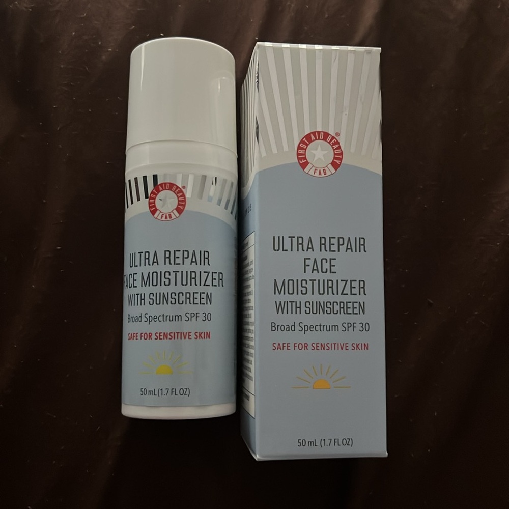 First Aid Beauty
Ultra Repair Face Moisturizer with SPF 30